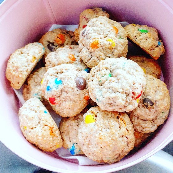 Oatmeal Rainbow Cookies | Tajinny.com